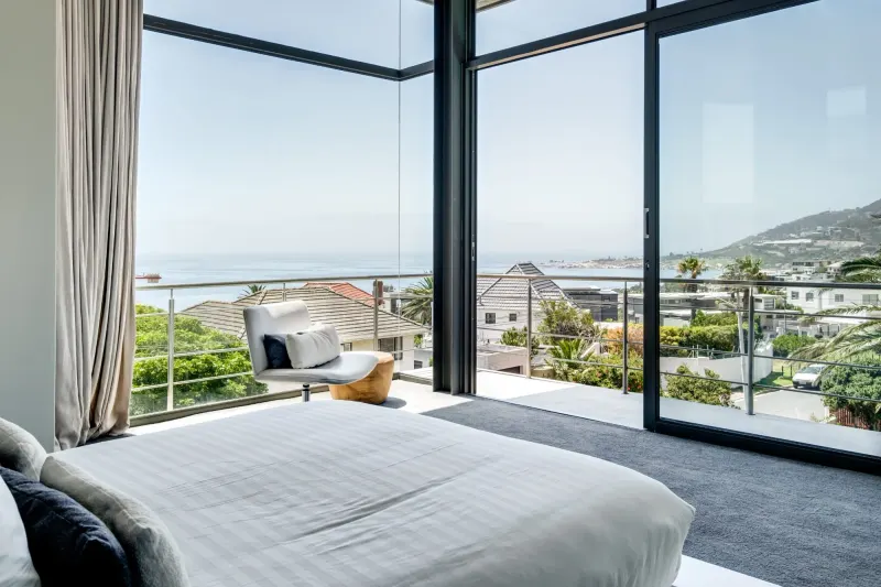 Hove Villa in Camps Bay – photo 5