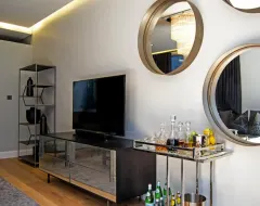 Bantry Luxe Grande in Bantry Bay – photo 10 thumbnail