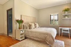 Constantia Modern Villa in Constantia – photo 13 thumbnail