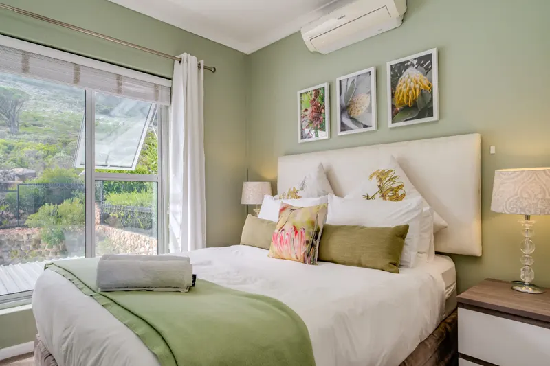 The Kestrel in Camps Bay – photo 21