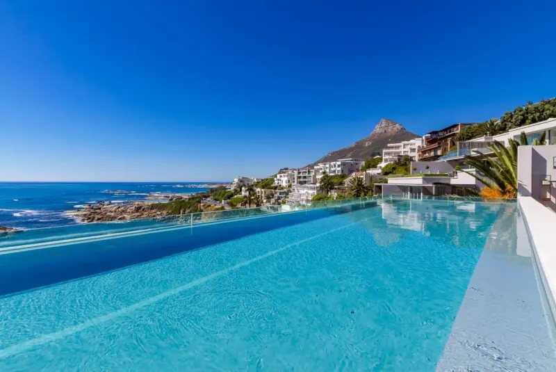 The Rock Penthouse in Camps Bay – photo 26