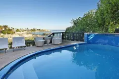 Clifton Bungalow in Clifton – photo 2 thumbnail