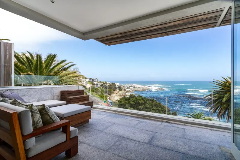 Boulders Views in camps bay – photo 25
