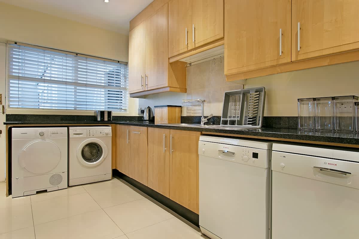 property_0109e94f-ea64-4251-a701-41949e53a7a5_24
