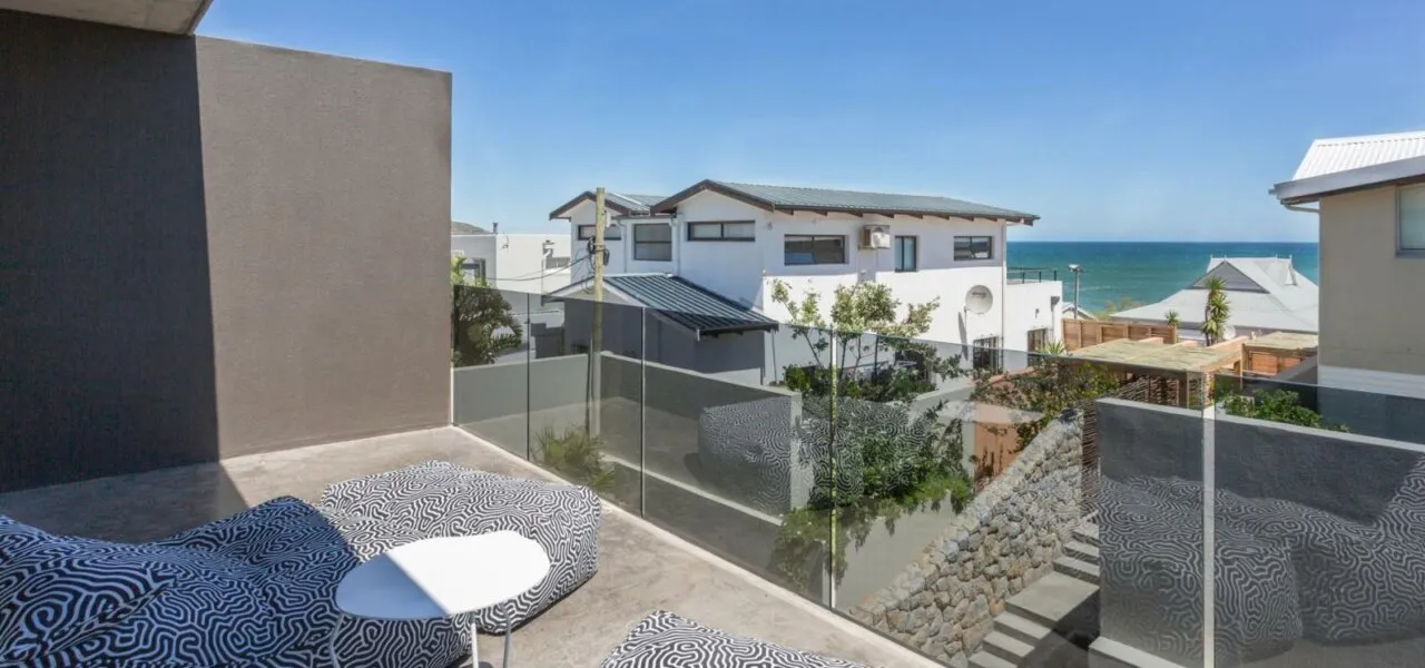 property_015e8118-0d74-4767-a8c4-4ae6bc796460_12