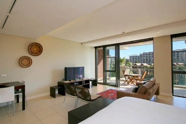 property_01cea3e8-4deb-4423-9f5f-60c9d67473ae_8