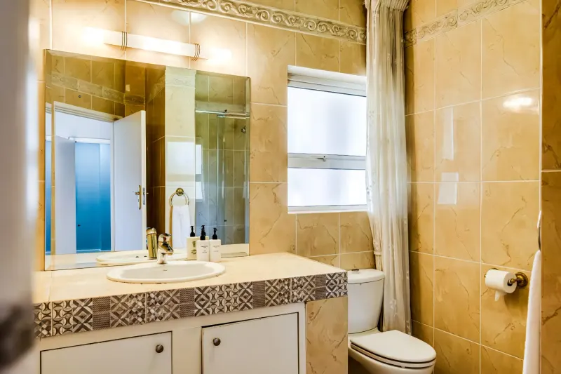 100 Geneva Drive in Camps Bay – photo 22