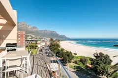 Seasonsfind - Sunset in camps bay – photo 29 thumbnail