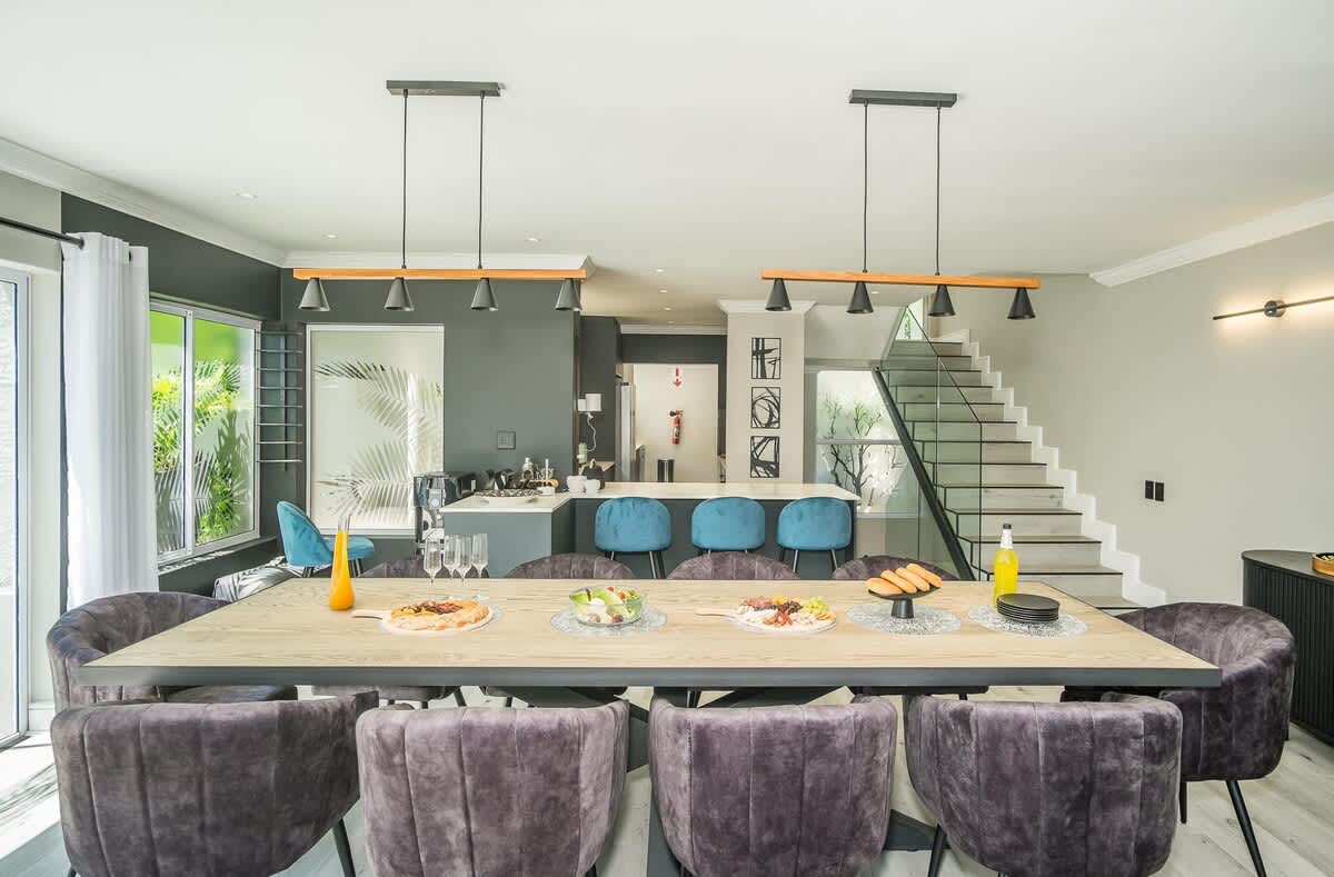 property_0247dc87-5c30-487c-ab48-dc1a238e6fc1_14
