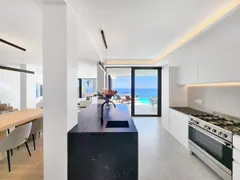 Ocean Villa in Bantry Bay – photo 13 thumbnail