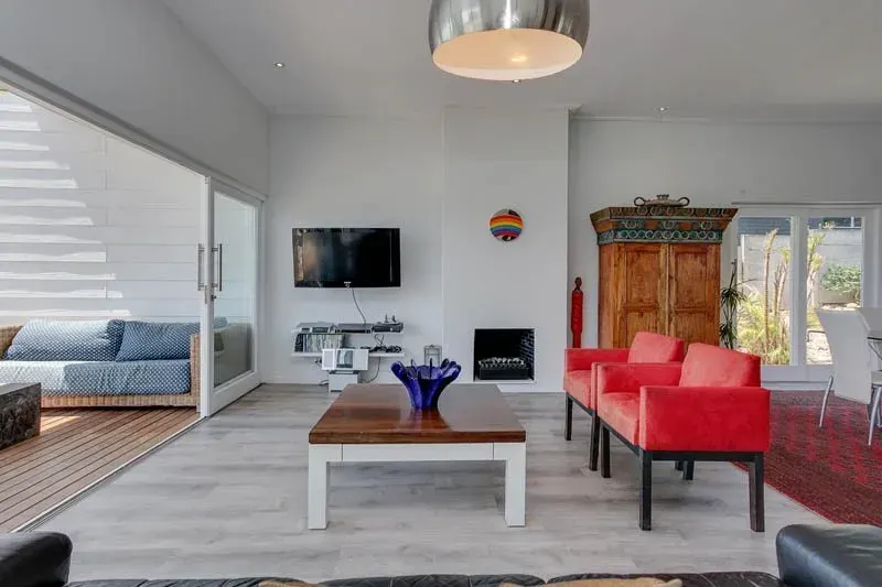 Fulham House in Camps Bay – photo 11