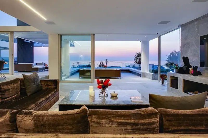 Willesdon Villa Vega in Camps Bay – photo 22