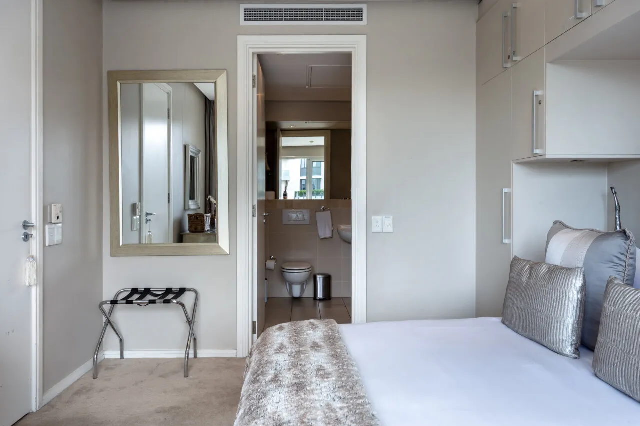 property_02fd215d-4953-4245-805e-23b087a710d5_25