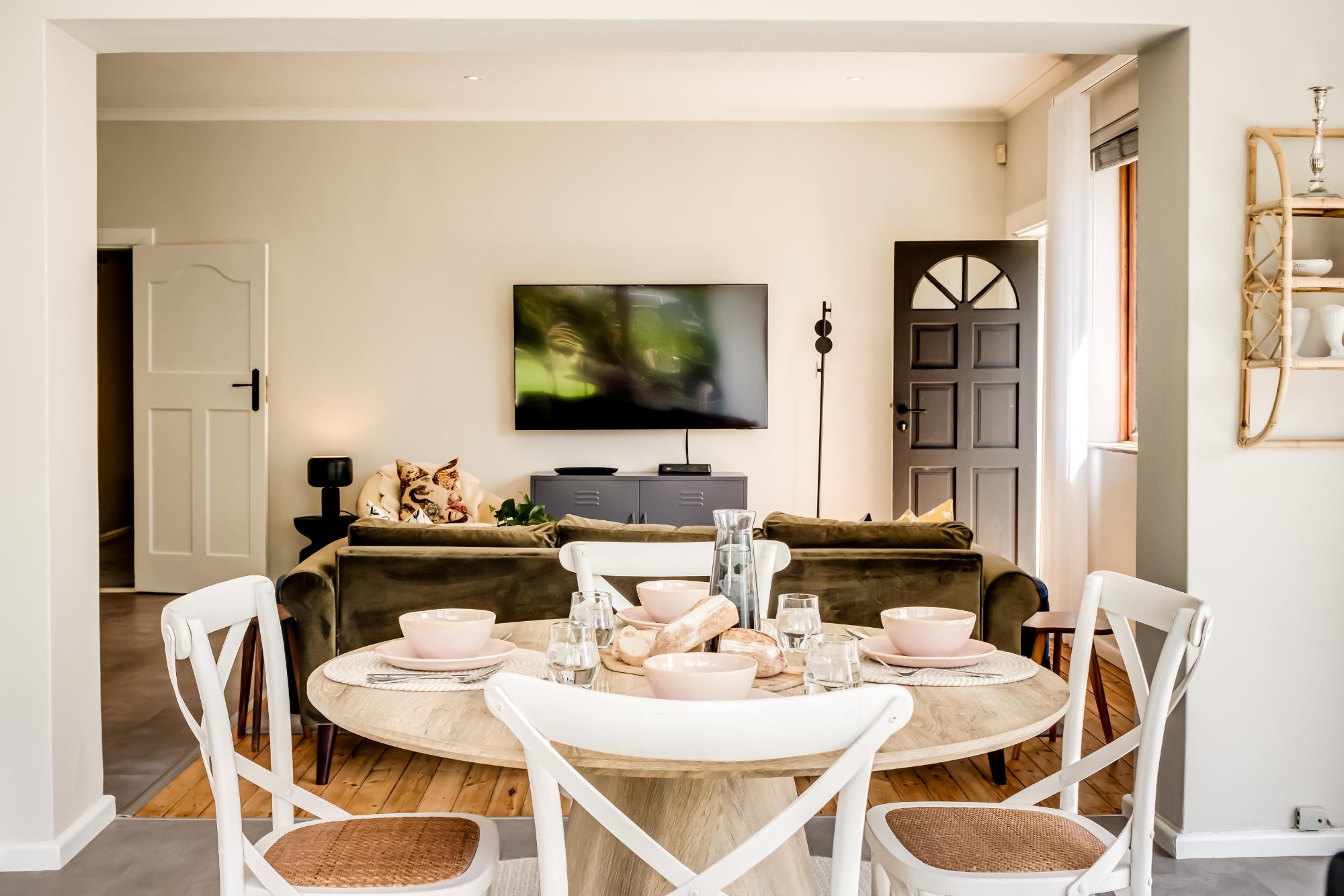 property_03075cb7-bafe-467d-8770-75aa8d7ac938_10