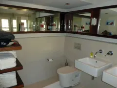Naelemay Beach Road Apartment in Sea Point – photo 6 thumbnail