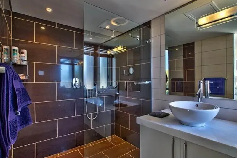 201 Orangerie Apartment in Gardens – photo 10