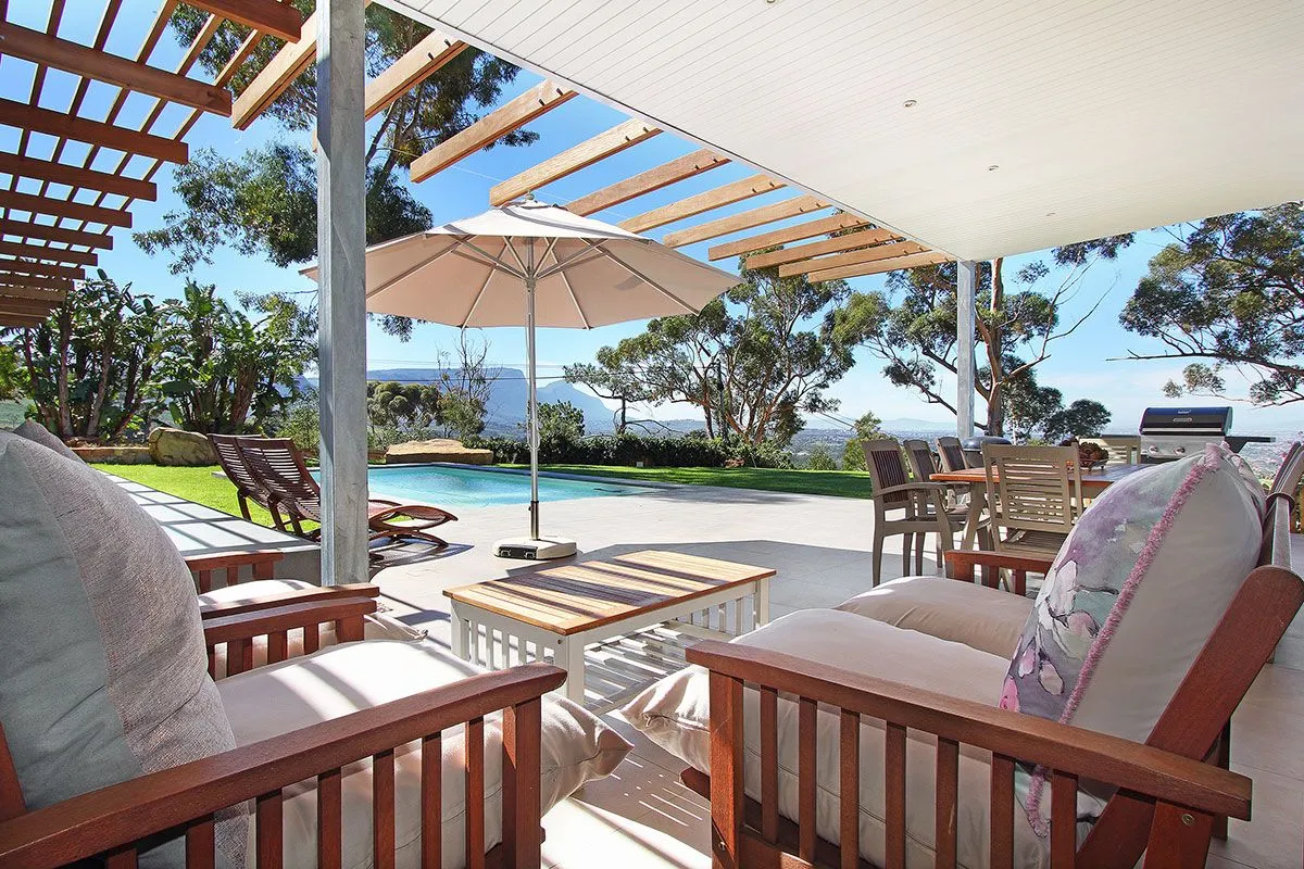 property_036ea650-4b37-4ef6-8c7b-63334e0bd798_0