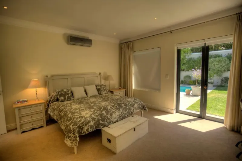 Upper Claremont Villa in Claremont – photo 9
