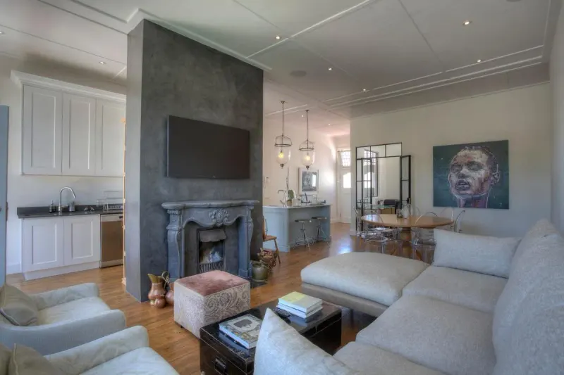 Hampton Green Point Apartment in Green Point – photo 4
