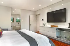 Villa Canaan in Camps Bay – photo 2 thumbnail