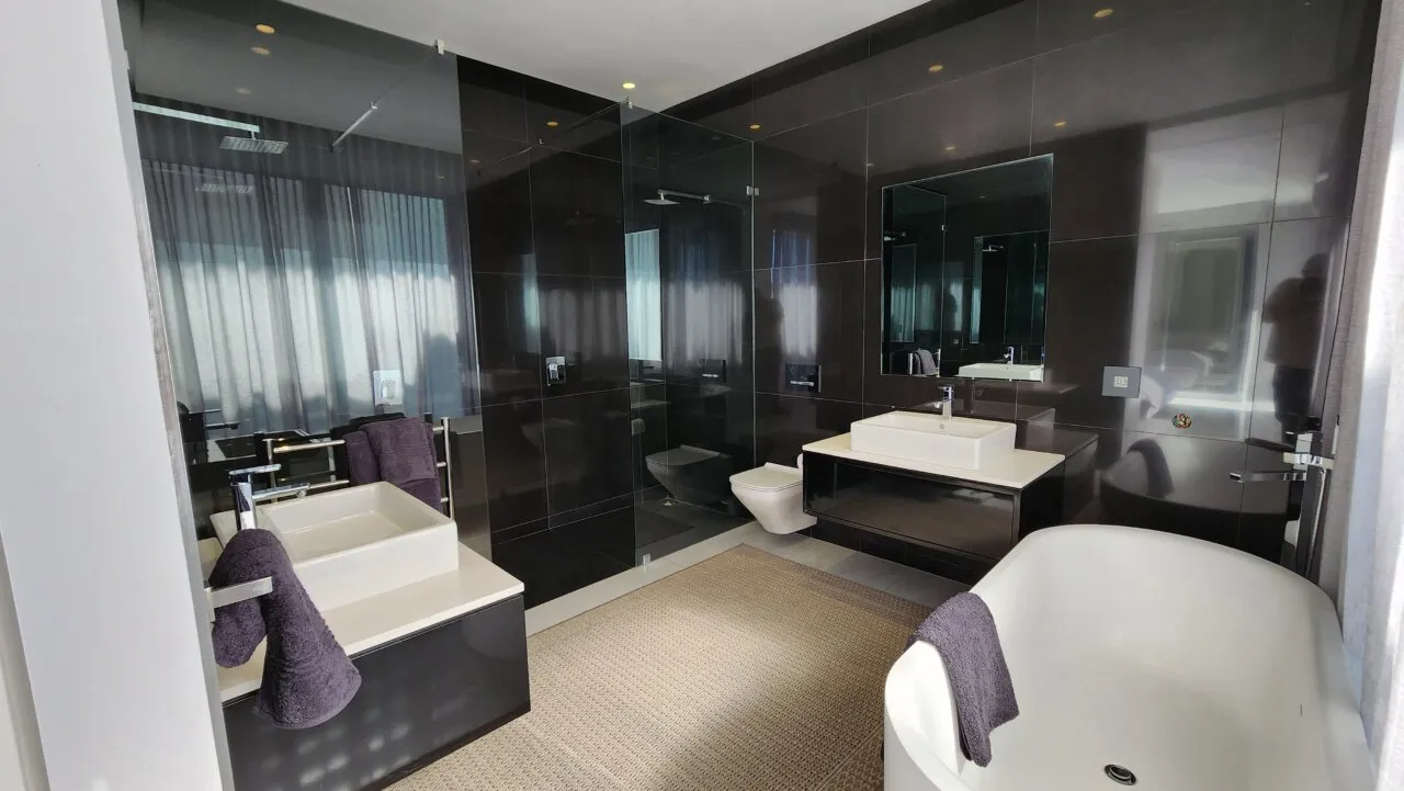 property_03d1ed42-d948-4d69-83e1-586ca650cf04_14