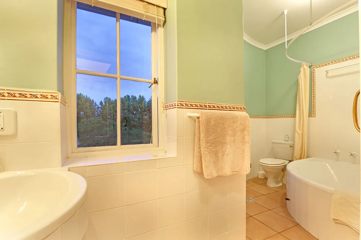 property_03f222ac-4159-4c20-af1e-bc3184e852ad_8