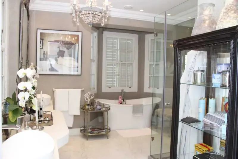 Kloof Road Villa in Bantry Bay – photo 13