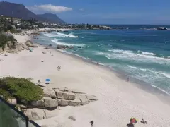 Clifton Beach Views in Clifton – photo 8 thumbnail