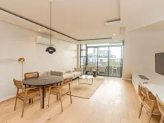 9 on S Penthouse in Three Anchor Bay – photo 13 thumbnail