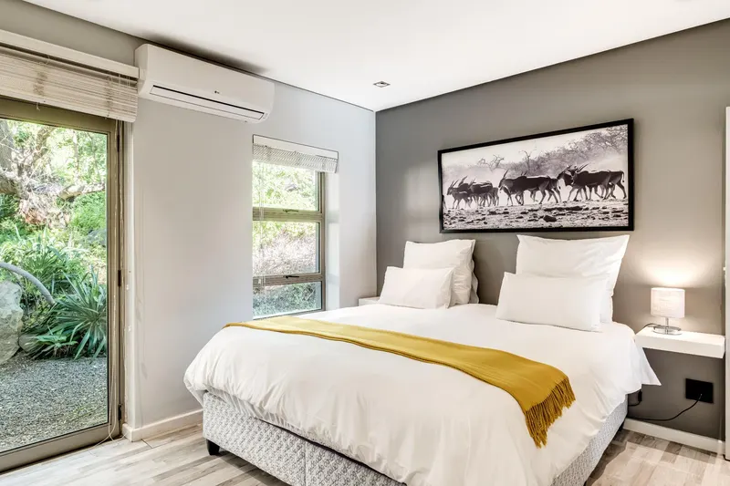 Valtameri in Camps Bay – photo 20
