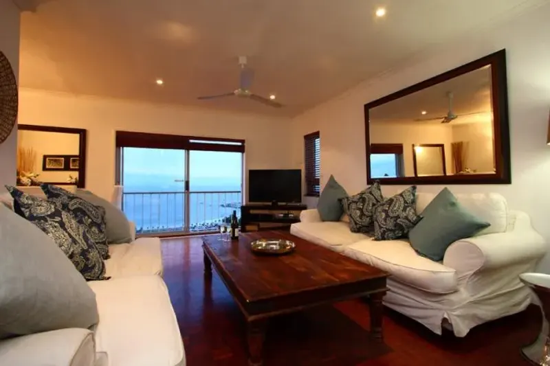 Sunset Hills Apartment in Bakoven – photo 12