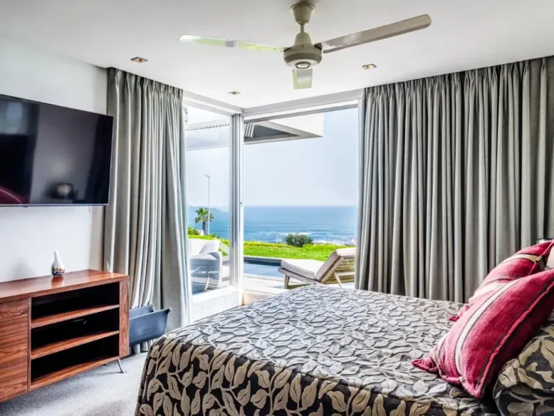 Harmony Views in Camps Bay – photo 26