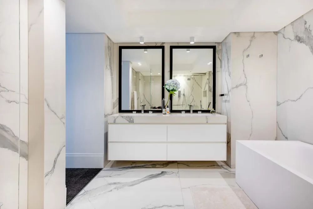 property_05302f53-4aeb-4170-975f-8e3d02cdf06a_3
