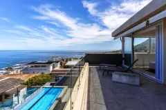 The Crescent Villa in Camps Bay – photo 13 thumbnail