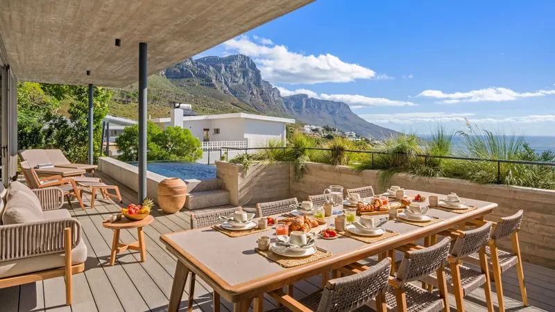Mountain Vista Penthouse in Camps Bay – photo 5