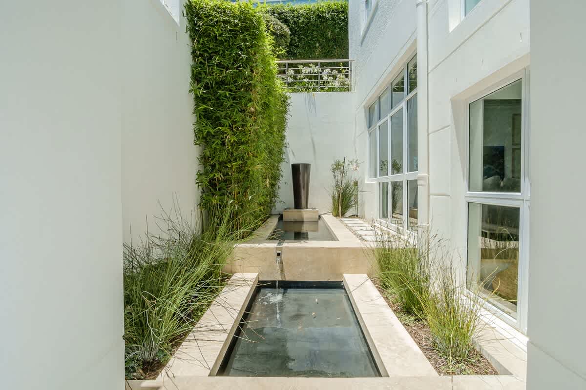 property_058bc978-0717-4081-89be-f2feed9cd35f_5