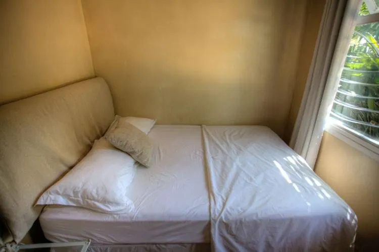 property_05942a5c-ad7b-481c-9cf2-d5bac263d9c1_12