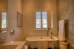 Hampton Green Point Apartment in Green Point – photo 12 thumbnail