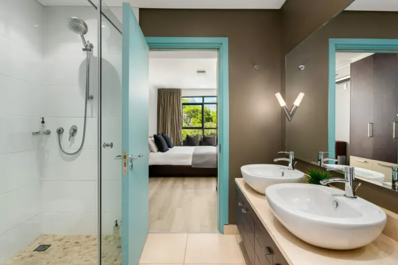 A22 The Glen in Camps Bay – photo 6