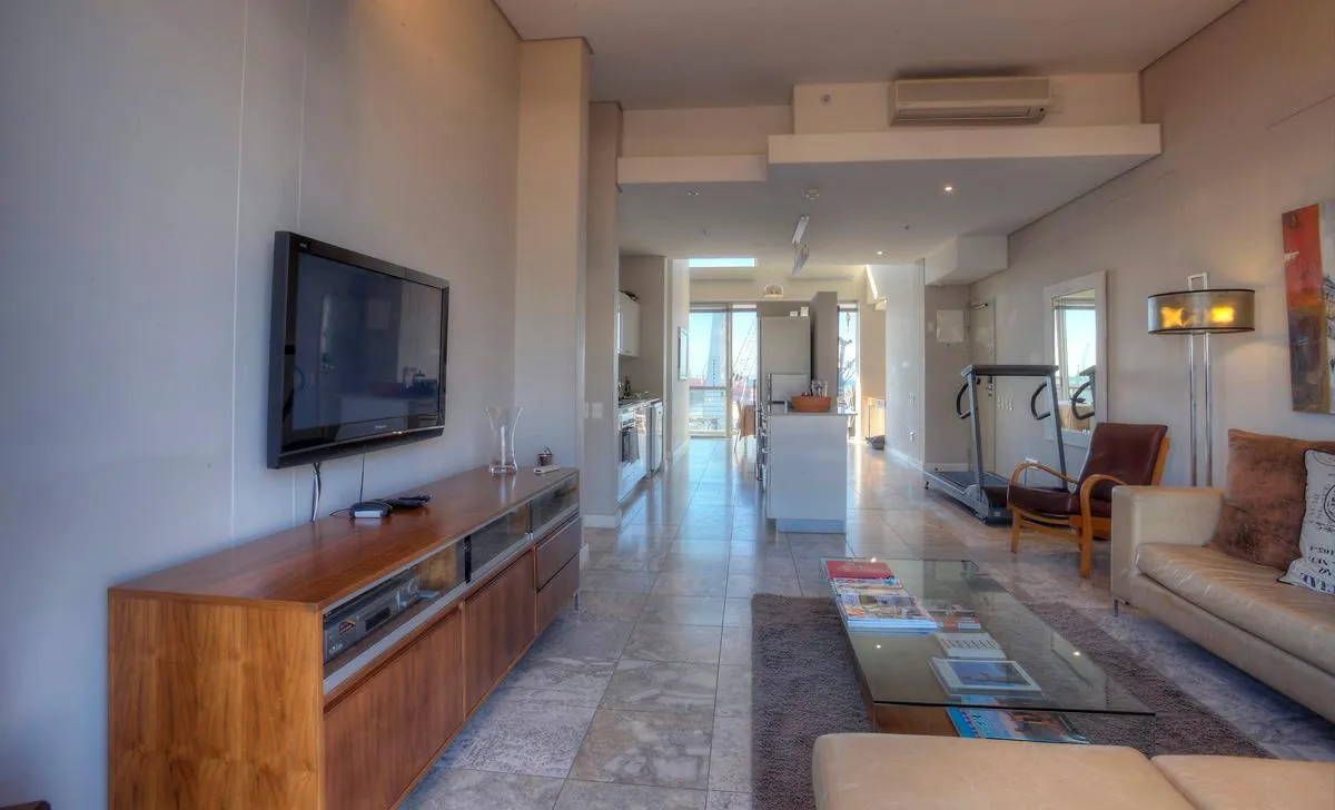 property_06342f8c-0a6c-46e4-ae9d-e81df9ee2855_1