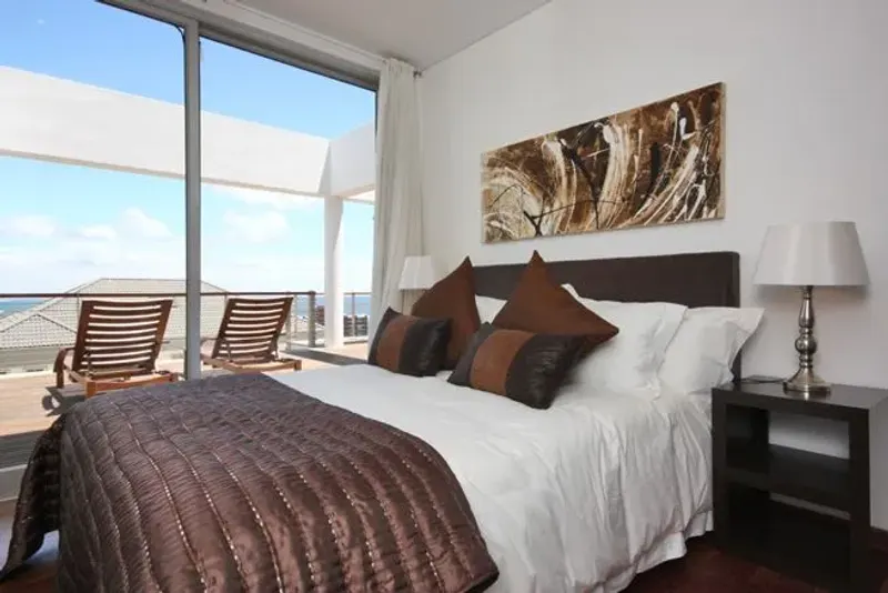 Strathmore Four in Camps Bay – photo 5