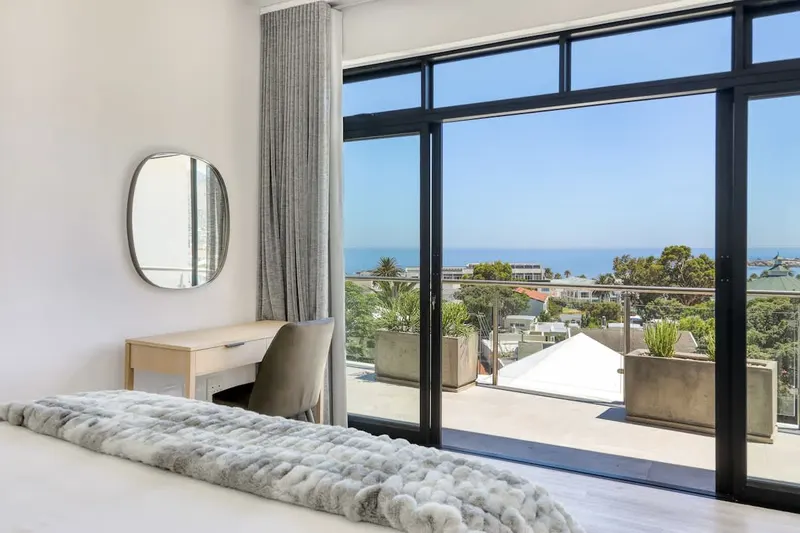 Central Drive Villa in Camps Bay – photo 42
