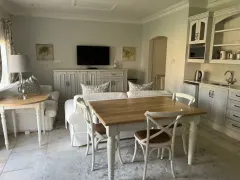 Constantia Valley Villa in Silverhurst – photo 84 thumbnail