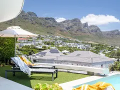 Oceans 33 Villa in Camps Bay – photo 2 thumbnail
