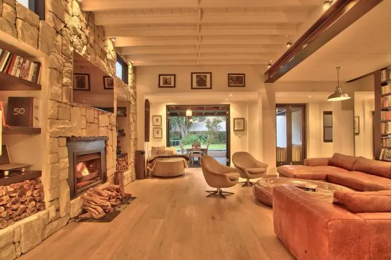 Villa Central Drive in Camps Bay – photo 3