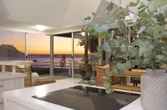 5 Glen Beach Bungalow in Camps Bay – photo 24 thumbnail