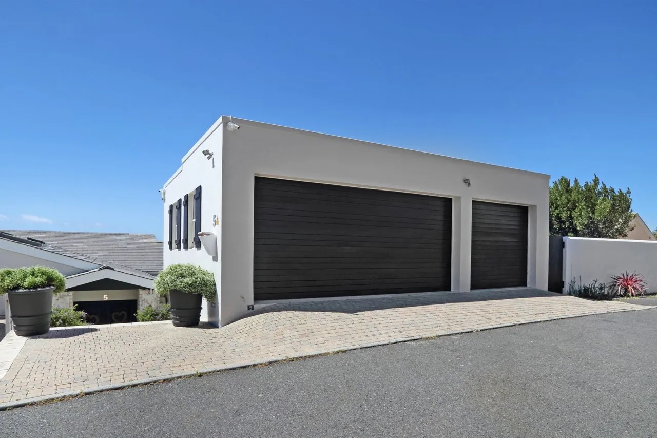 property_078bc25b-fdf0-42c6-97ee-bfa15cd8b16b_1