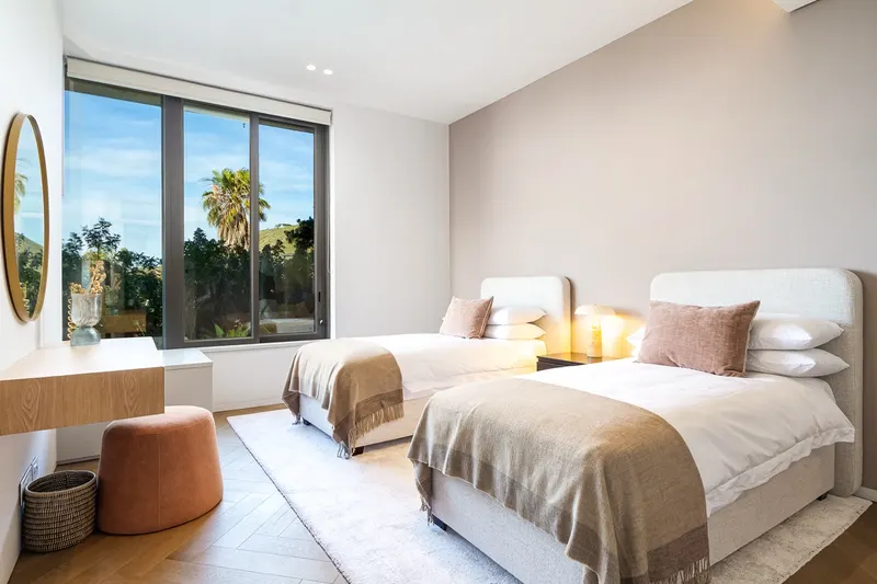 Arkham Villa in Fresnaye – photo 41