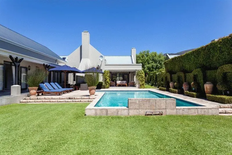 Constantia Luxury Home in Constantia – photo 27