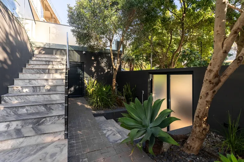 Strathmore Heights in Camps Bay – photo 13